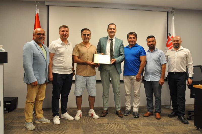 18.08.2023 Antalya TÜRSAB binasında   pirinç plaket dağıtımı için Zoriona Travel olarak toplantıya katıldık.